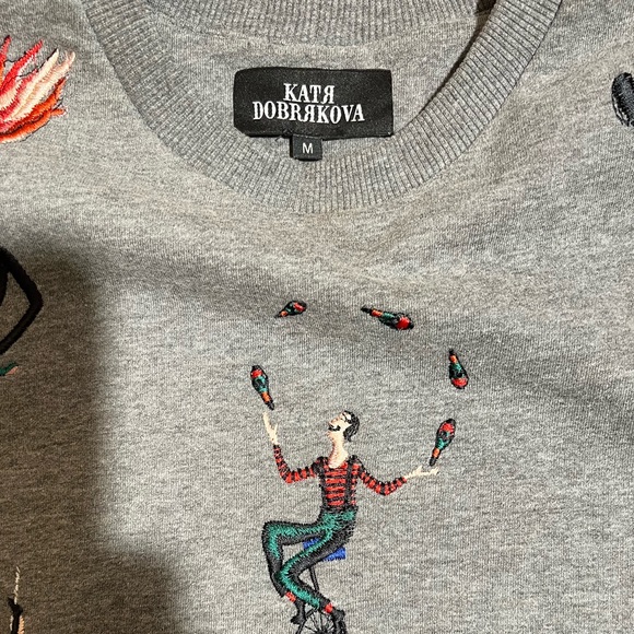 Katya Dobryakova Embroidered Circus Ruffle Sleeve Pullover Size M - Picture 3 of 15